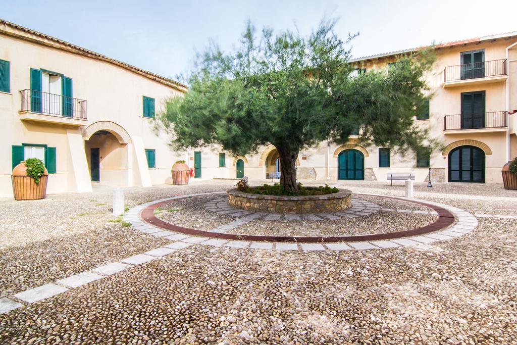 Torre Artale Hotel Trabia Exterior photo